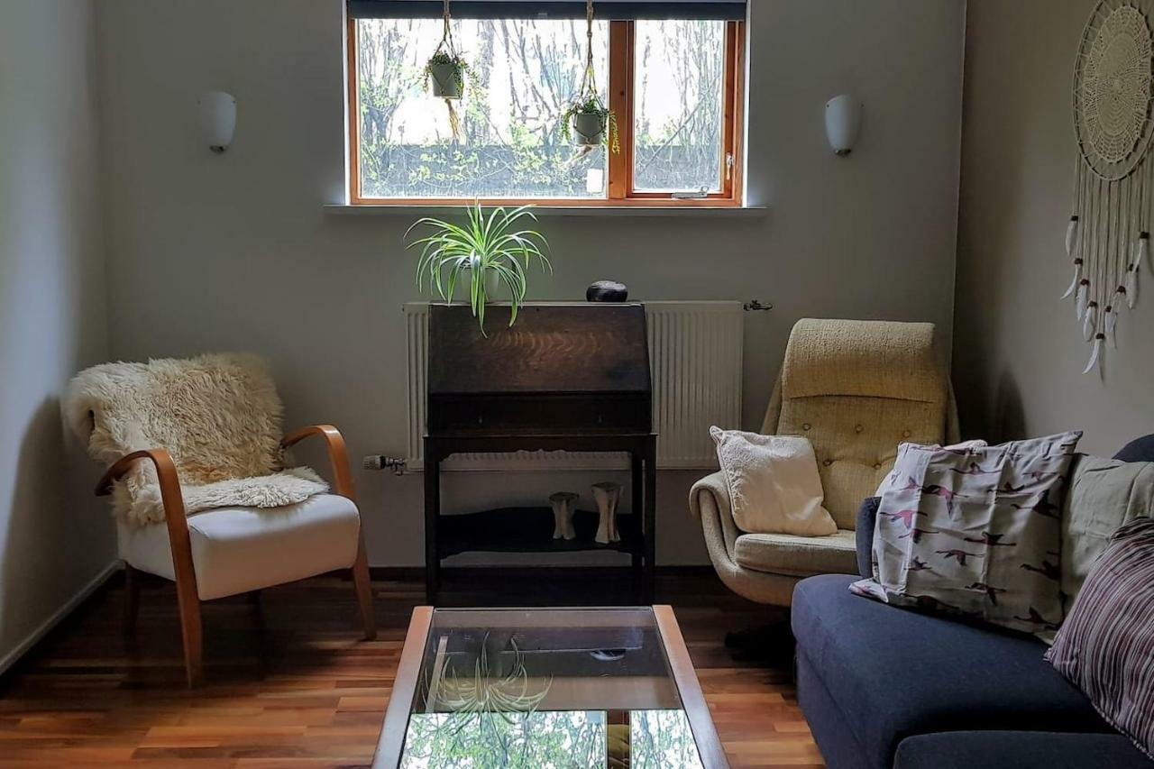 Skjolbraut - Cozy Apartment - Central Location - Free Parking - Close To A Public Swimming Pool And Sky Lagoon Рейк'явік Екстер'єр фото